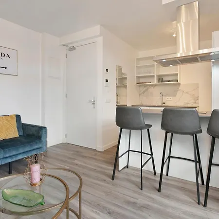 Hoogstraat Aa Modern 3p דירה