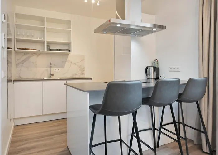 Hoogstraat Aa Modern 3p Apartament